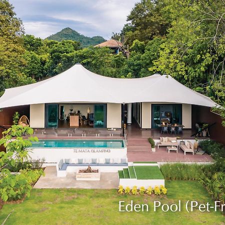 Te Mata Glamping Hotel Nong Nam Daeng Екстериор снимка